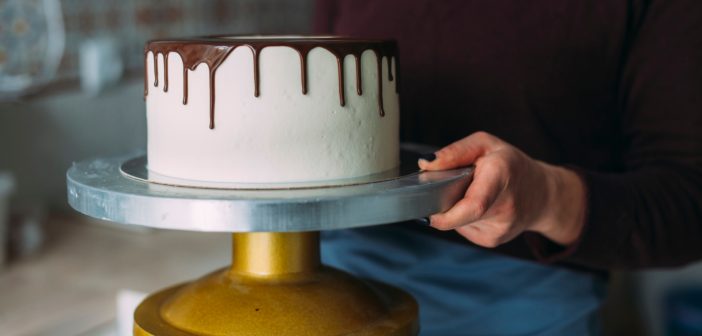 Plateaux tournants : un atout pour la pâtisserie professionnelle et amateur